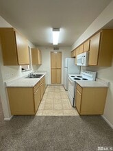 6850 Sharlands Ave., Unit Y2152 in Reno, NV - Building Photo - Building Photo