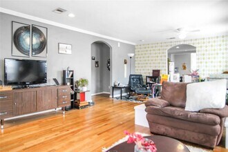 3336 Tampa St in Houston, TX - Building Photo - Building Photo