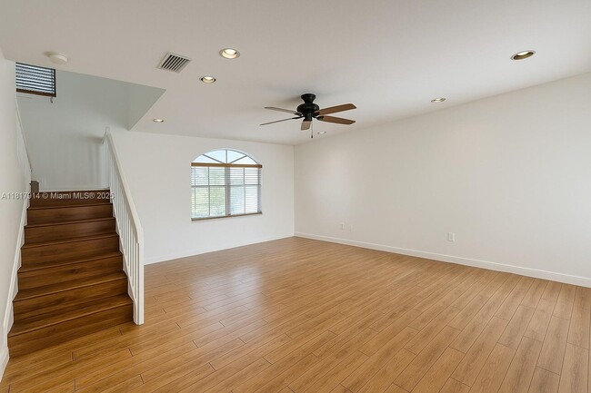 1140 Butternut Ln in Hollywood, FL - Building Photo - Building Photo