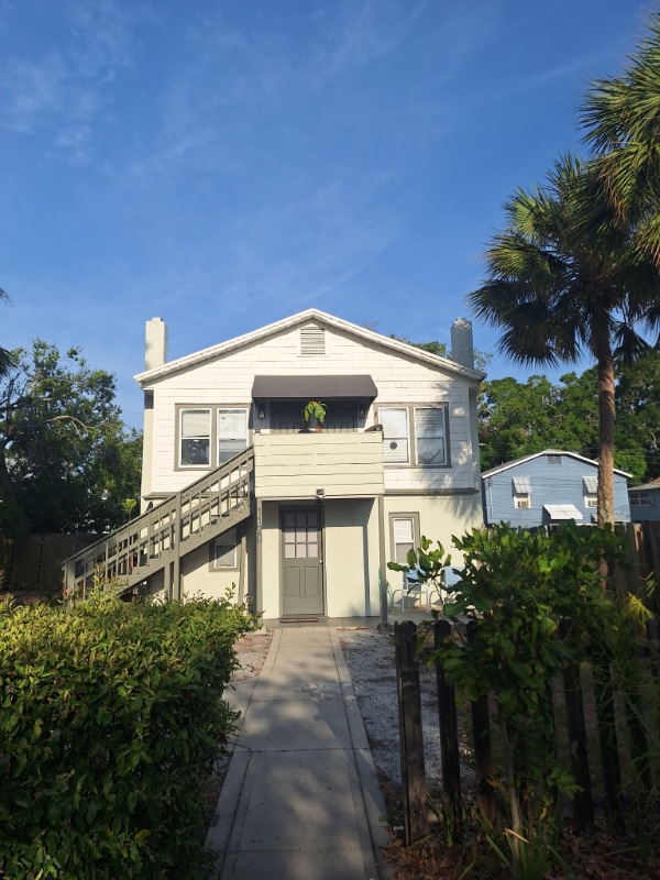 property at 1120 17th St N