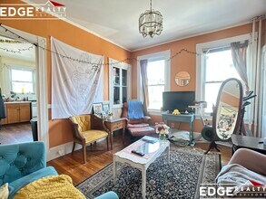 52 Dustin St, Unit 1 in Boston, MA - Building Photo - Building Photo