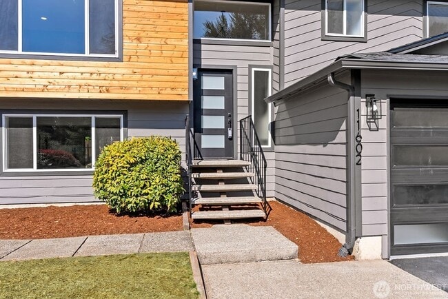 11602 SE 210th Pl in Kent, WA - Building Photo - Building Photo