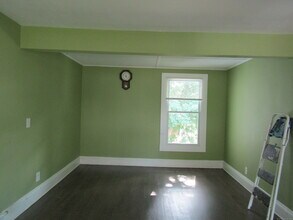 319 Valley St in Windham, CT - Building Photo - Building Photo