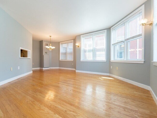 47 Harvard St in Boston, MA - Building Photo - Building Photo