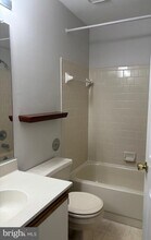 5006 Dorsey Hall Dr-Unit -A1 in Ellicott City, MD - Building Photo - Building Photo