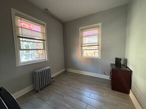 62 Dehart Pl, Unit 2 in Elizabeth, NJ - Building Photo - Building Photo