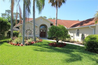 3655 McComb Ln in Bonita Springs, FL - Building Photo - Building Photo