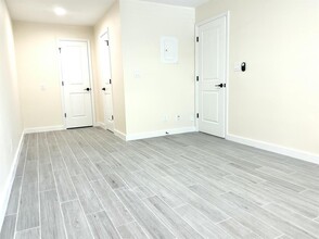 2771 Riverside Dr, Unit 114A in Coral Springs, FL - Foto de edificio - Building Photo