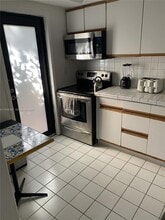 8950 Collins Ave in Surfside, FL - Building Photo - Building Photo