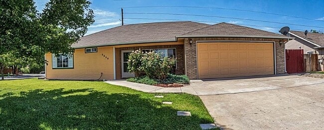 2559 Janece Dr in Grand Junction, CO - Foto de edificio - Building Photo
