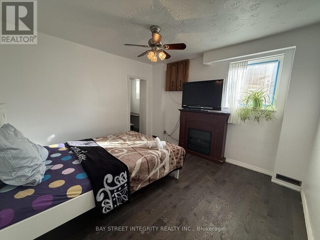 property at 34 Iangrove Terrace