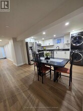 2 Hardisty Dr in Toronto, ON - Building Photo - Building Photo