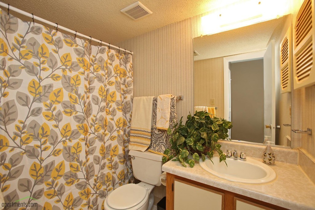 Hampton Harbor Apartments Hampton, VA Apartments