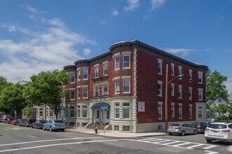 75 Brighton Ave, Unit #1 in Boston, MA - Building Photo - Building Photo