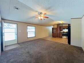 788 County Rd 3479J in Cleveland, TX - Building Photo - Building Photo