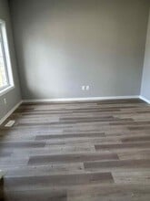 1211 16 Av NW in Edmonton, AB - Building Photo - Building Photo