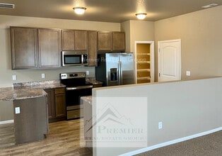 7873 Sand Lake Heights in Colorado Springs, CO - Building Photo - Building Photo