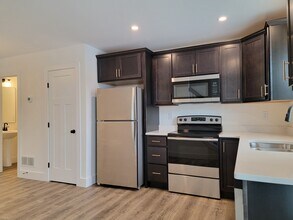 17 Burk Ct in Womelsdorf, PA - Building Photo - Building Photo