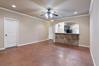 113 Armored Ave in College Station, TX - Building Photo - Building Photo