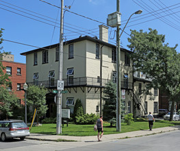 MacNab Studios in Hamilton, ON - Building Photo - Building Photo