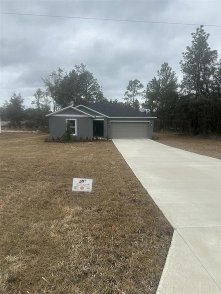 property at 8934 SW 135th Street Rd