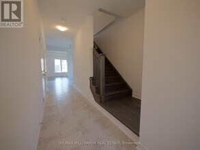 4 Shipley Ave in Collingwood, ON - Building Photo - Building Photo