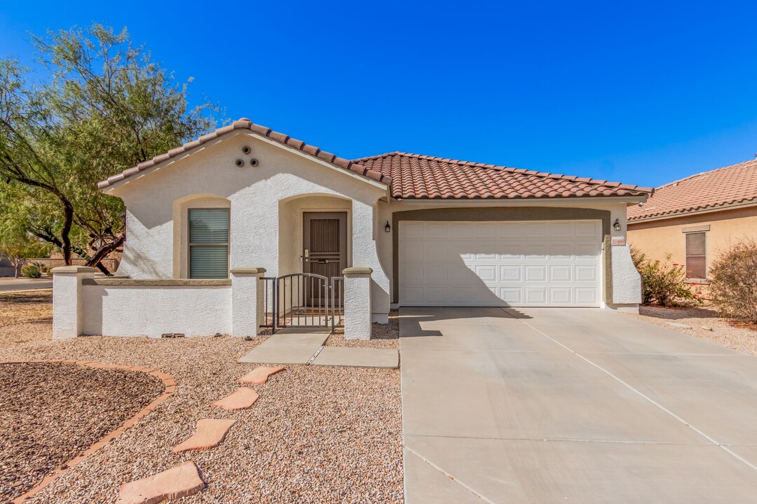 21899 E Puesta Del Sol in Queen Creek, AZ - Foto de edificio