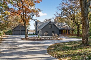 15801 Andrie St NW in Ramsey, MN - Building Photo