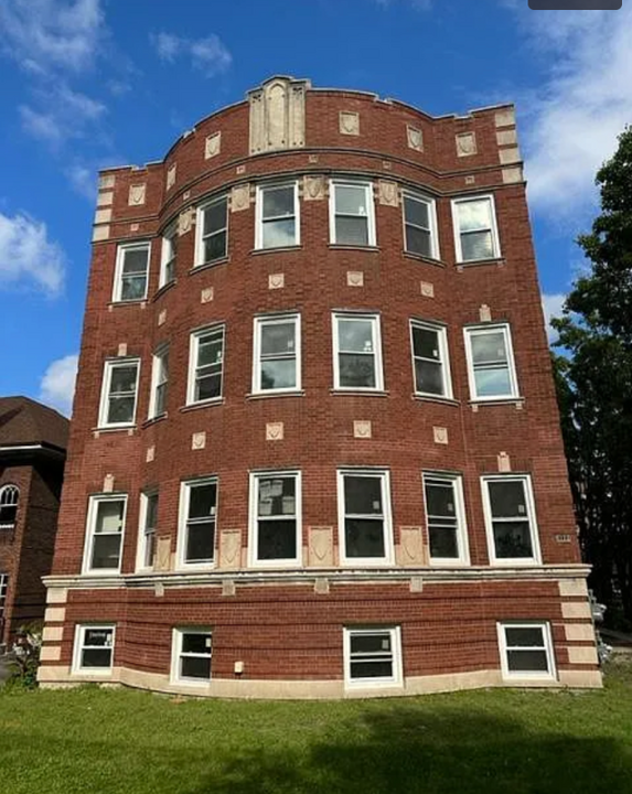 1111 Bonnie Brae in River Forest, IL - Building Photo