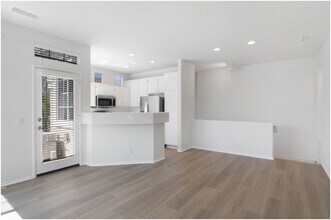 177 Shorebreaker Dr in Laguna Niguel, CA - Building Photo - Building Photo