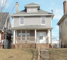 1170 Walters St in Columbus, OH - Building Photo