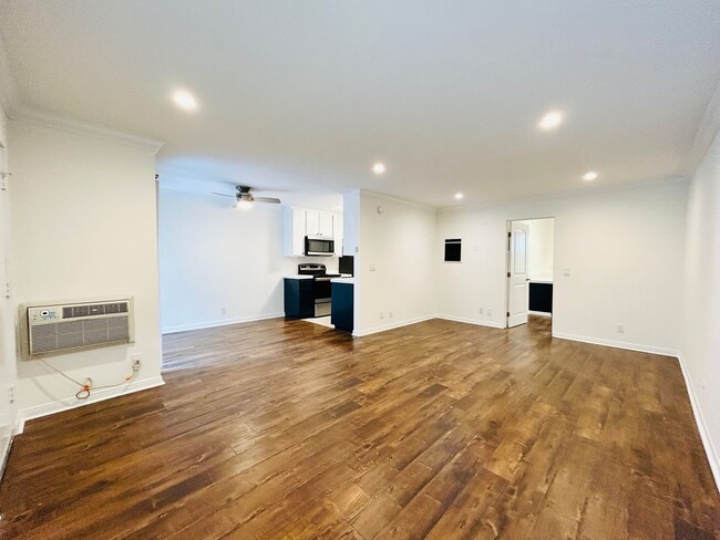 property at 3735 Bagley Ave
