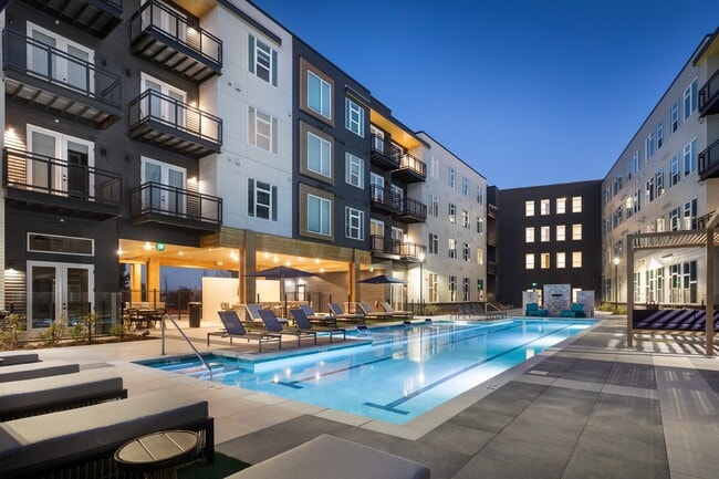 Olivine in Littleton, CO - Foto de edificio - Building Photo