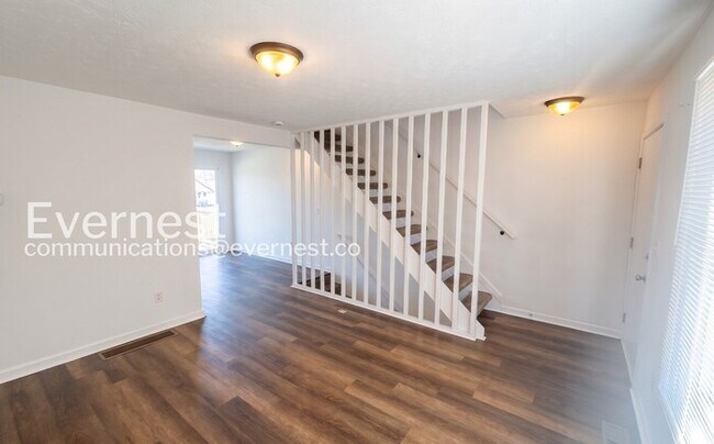 3674 Arnelle Rd in Columbus, OH - Building Photo - Building Photo