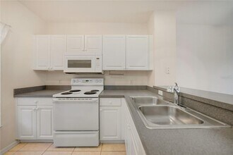 2061 Willow Hammock Cir in Port Charlotte, FL - Building Photo - Building Photo