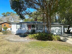 1239 Glen Laura Rd in Jacksonville, FL - Building Photo