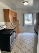 1714 Grove St, Unit 20 in San Diego, CA - Building Photo - Building Photo