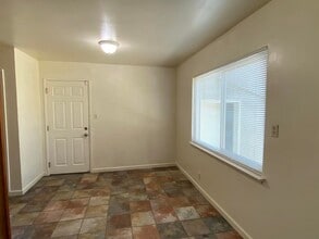 506 Nebraska St in Fairfield, CA - Building Photo - Building Photo