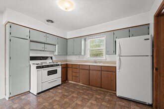 1311 W Worley St in Columbia, MO - Building Photo - Building Photo