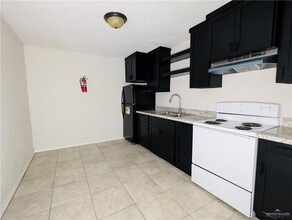 1811 Perkins Ave in Mission, TX - Building Photo - Building Photo