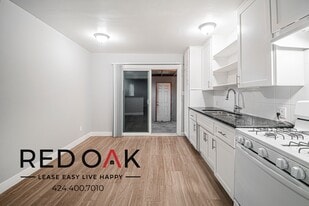 690 S Riverside Ave in Rialto, CA - Building Photo