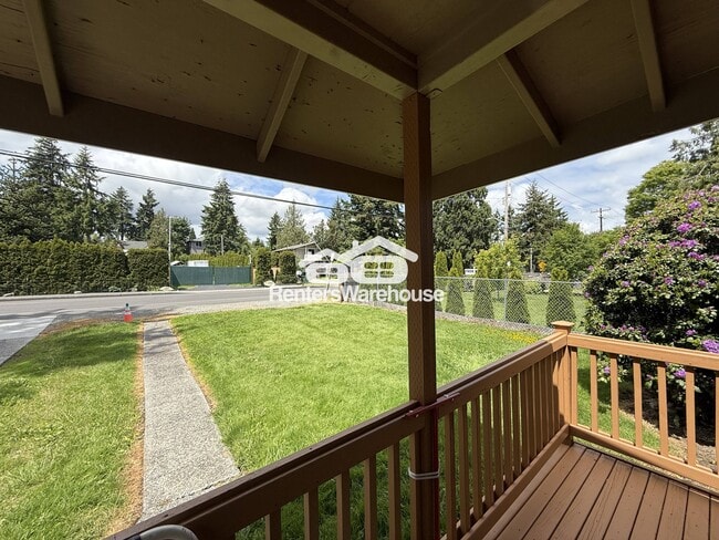 14124 37th Ave S in Tukwila, WA - Building Photo - Building Photo