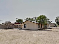 1441 S Padre Rd in Apache Junction, AZ - Building Photo - Building Photo