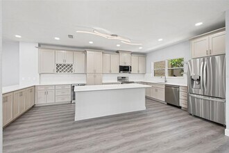 487 Pinellas Bayway S in Tierra Verde, FL - Building Photo - Building Photo