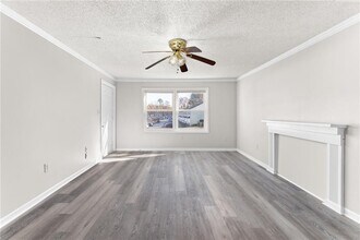 121 Mark Twain Cir in Athens, GA - Building Photo - Building Photo