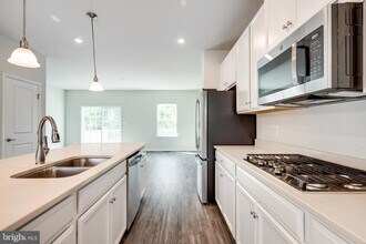 117 Regester Chapel Rd in Stafford, VA - Building Photo - Building Photo