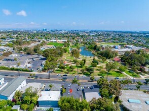 1542 Manhattan Beach Blvd in Manhattan Beach, CA - Building Photo - Building Photo