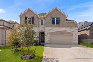 1711 Dalhart in San Antonio, TX - Building Photo