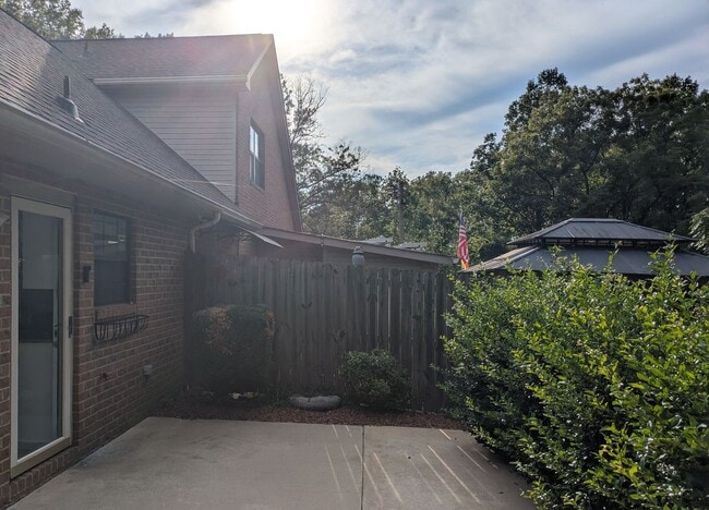 204 W 18th St in Newton, NC - Building Photo - Building Photo