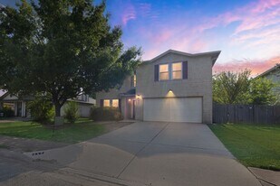 617 Riverway Ln in Leander, TX - Building Photo